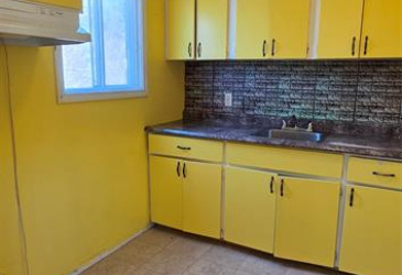5 PARK LANE, ST. LAWRENCE, Newfoundland, Canada A0E 2V0, ,1 BathroomBathrooms,Residential,For Sale,PARK LANE,6247