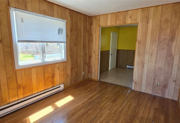 5 PARK LANE, ST. LAWRENCE, Newfoundland, Canada A0E 2V0, ,1 BathroomBathrooms,Residential,For Sale,PARK LANE,6247
