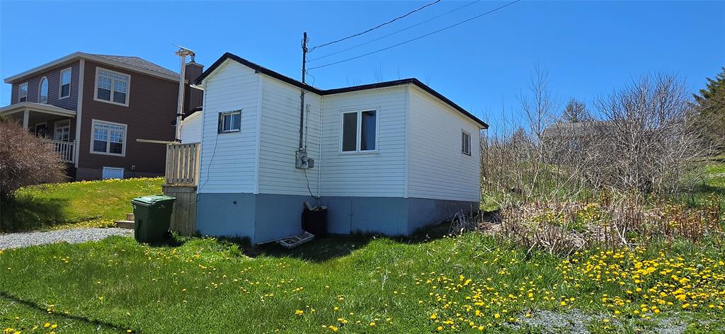 24 WATER STREET, ST LAWRENCE, Newfoundland, Canada A0E 2V0, ,1 BathroomBathrooms,Residential,For Sale,WATER STREET,6248