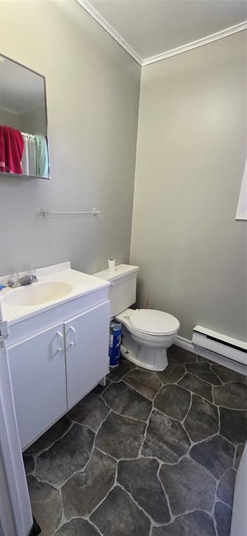24 WATER STREET, ST LAWRENCE, Newfoundland, Canada A0E 2V0, ,1 BathroomBathrooms,Residential,For Sale,WATER STREET,6248