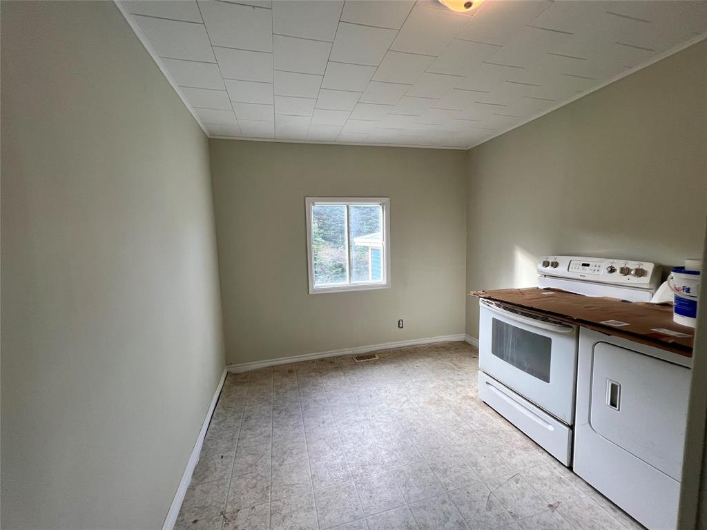83 CONCEPTION BAY HIGHWAY, COLLIERS, Newfoundland, Canada A0A 1Y0, ,1 BathroomBathrooms,Residential,For Sale,CONCEPTION BAY HIGHWAY,6251