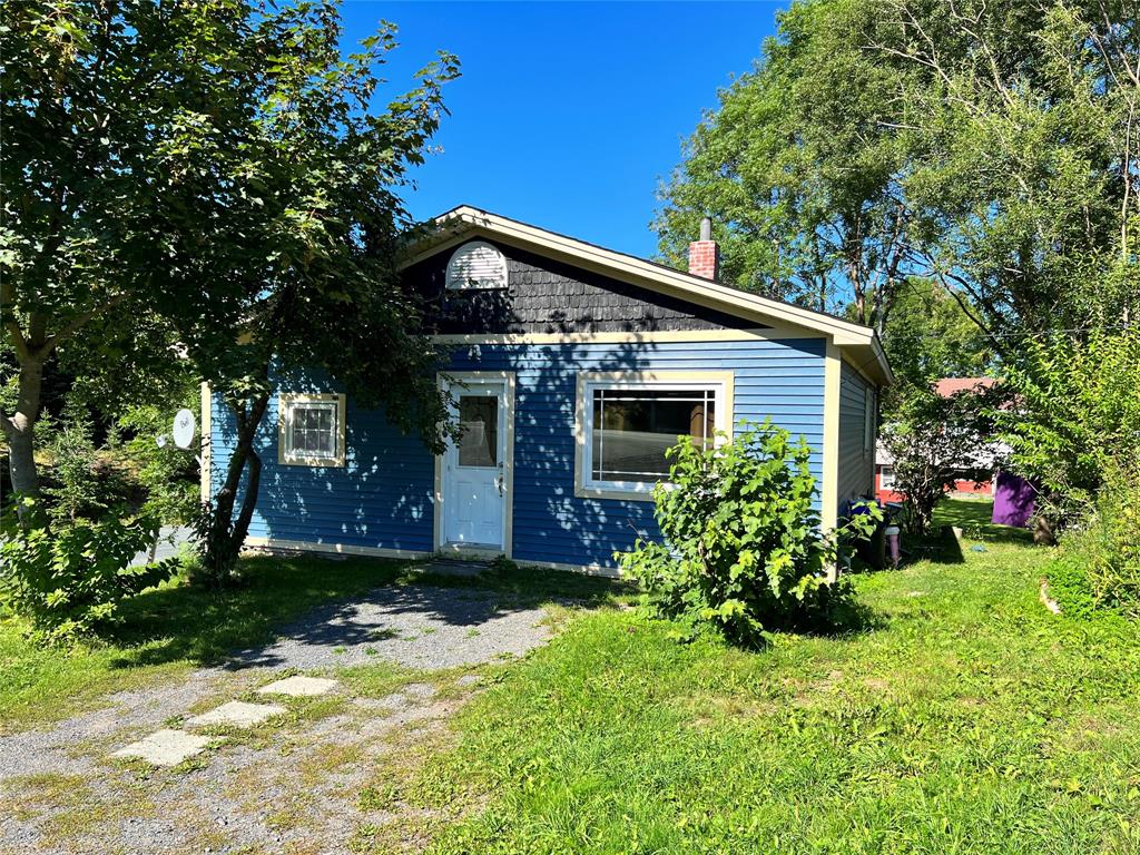 83 CONCEPTION BAY HIGHWAY, COLLIERS, Newfoundland, Canada A0A 1Y0, ,1 BathroomBathrooms,Residential,For Sale,CONCEPTION BAY HIGHWAY,6251