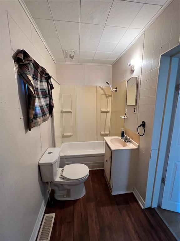 83 CONCEPTION BAY HIGHWAY, COLLIERS, Newfoundland, Canada A0A 1Y0, ,1 BathroomBathrooms,Residential,For Sale,CONCEPTION BAY HIGHWAY,6251