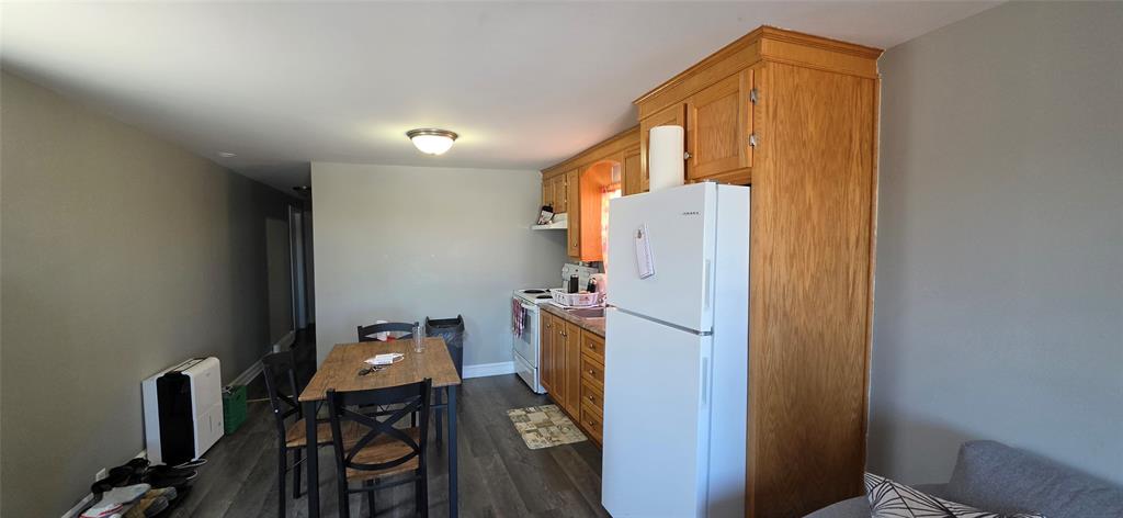 55 MAYOR AVENUE, ST. LAWRENCE, Newfoundland, Canada A0E 2V0, ,1 BathroomBathrooms,Residential,For Sale,MAYOR AVENUE,6253