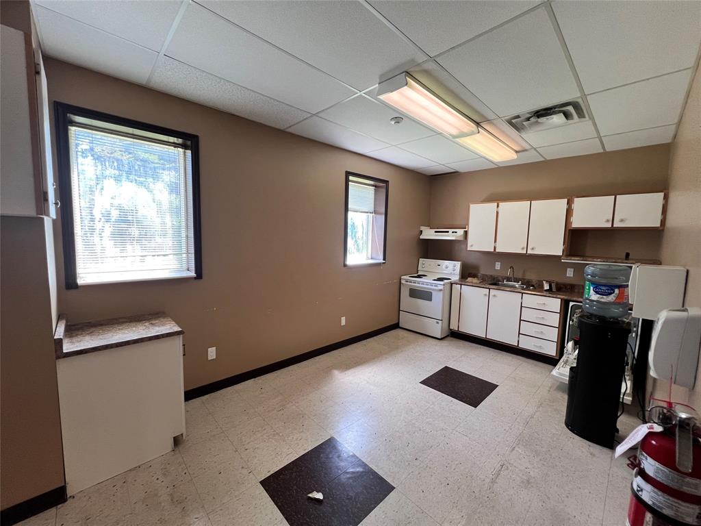7-9 RODDICK CRESCENT, HARBOUR GRACE, Newfoundland, Canada A0A2M0, ,1 BathroomBathrooms,Commercial,For Sale,RODDICK CRESCENT,6265