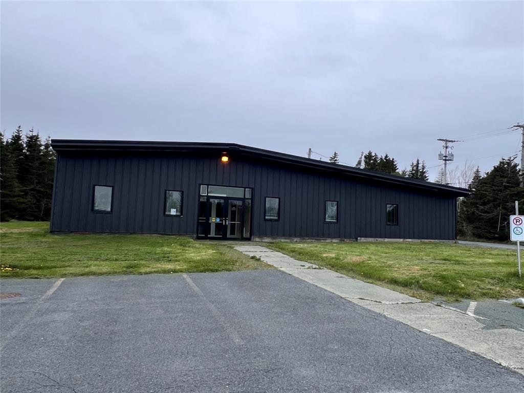 7-9 RODDICK CRESCENT, HARBOUR GRACE, Newfoundland, Canada A0A2M0, ,1 BathroomBathrooms,Commercial,For Sale,RODDICK CRESCENT,6265