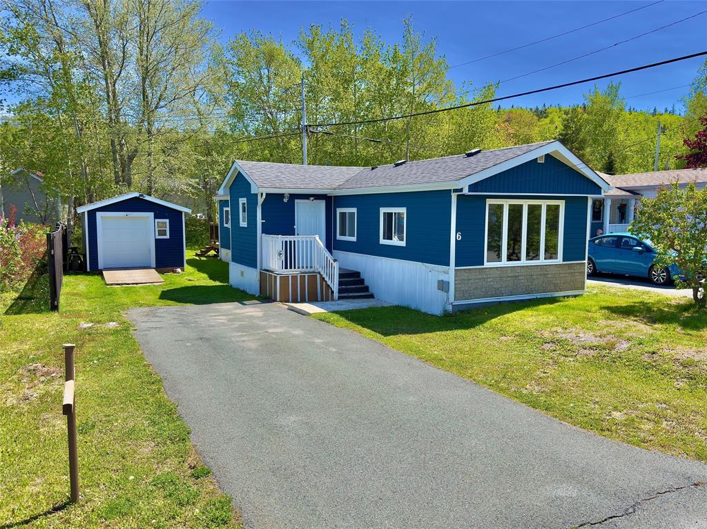 6 JACQUELINE AVE, CLARENVILLE, Newfoundland, Canada A5A 1J2, ,1 BathroomBathrooms,Residential,For Sale,JACQUELINE AVE,6266