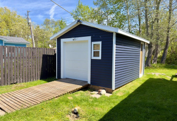 6 JACQUELINE AVE, CLARENVILLE, Newfoundland, Canada A5A 1J2, ,1 BathroomBathrooms,Residential,For Sale,JACQUELINE AVE,6266