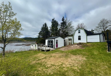 35 MAIN ROAD, NORTH HARBOUR, Newfoundland, Canada A0E 2N0, ,1 BathroomBathrooms,Residential,For Sale,MAIN ROAD,6267