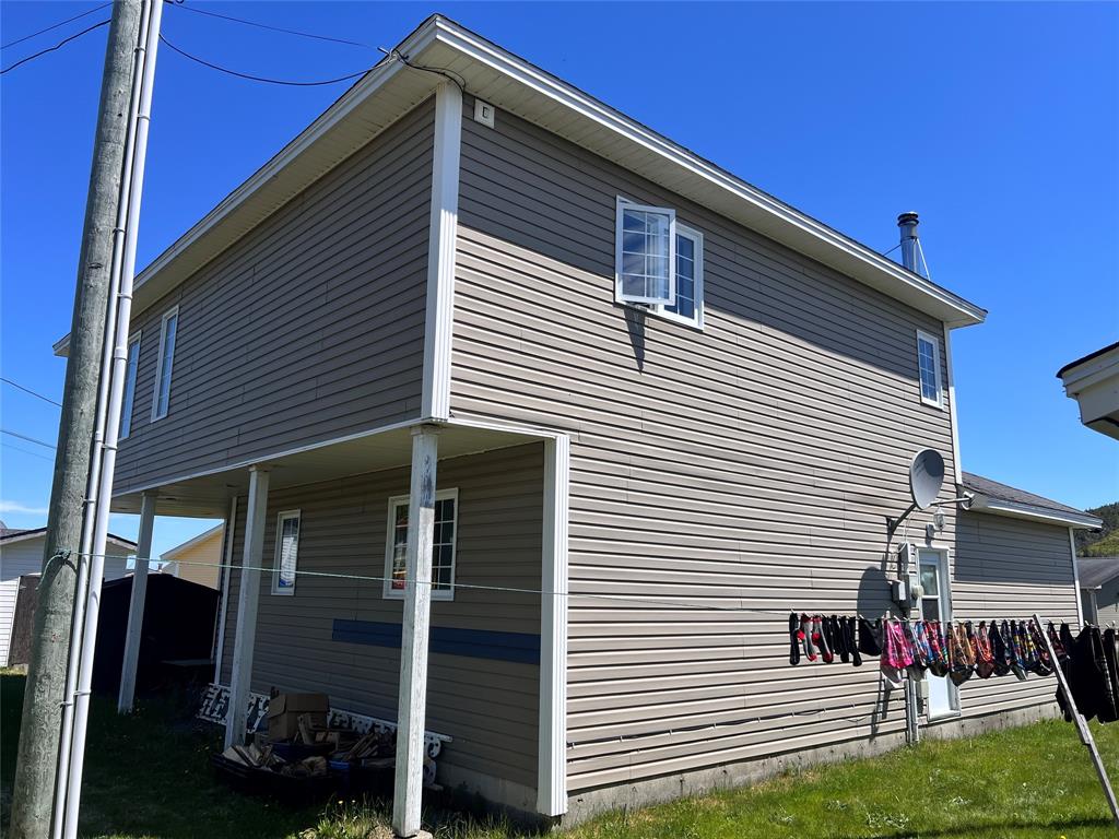 2D EARLES ROAD, BAY ROBERTS, Newfoundland, Canada A0A3V0, ,3 BathroomsBathrooms,Residential,For Sale,EARLES ROAD,6274