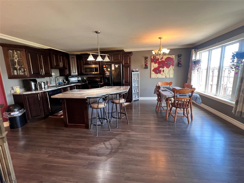 2D EARLES ROAD, BAY ROBERTS, Newfoundland, Canada A0A3V0, ,3 BathroomsBathrooms,Residential,For Sale,EARLES ROAD,6274