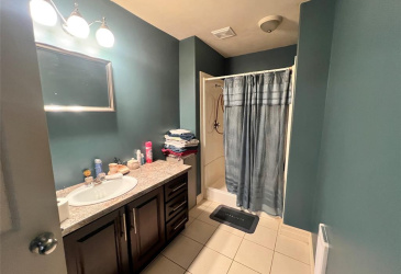 2D EARLES ROAD, BAY ROBERTS, Newfoundland, Canada A0A3V0, ,3 BathroomsBathrooms,Residential,For Sale,EARLES ROAD,6274