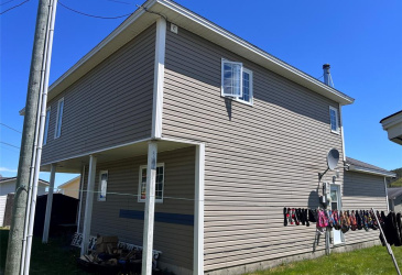 2D EARLES ROAD, BAY ROBERTS, Newfoundland, Canada A0A3V0, ,3 BathroomsBathrooms,Residential,For Sale,EARLES ROAD,6274