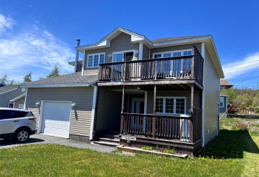 2D EARLES ROAD, BAY ROBERTS, Newfoundland, Canada A0A3V0, ,3 BathroomsBathrooms,Residential,For Sale,EARLES ROAD,6274