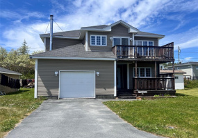 2C EARLES ROAD, BAY ROBERTS, Newfoundland, Canada A0A3V0, ,3 BathroomsBathrooms,Residential,For Sale,EARLES ROAD,6274
