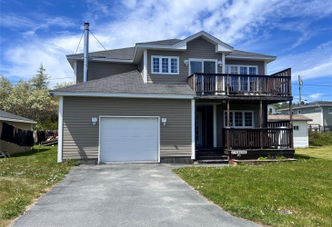 2D EARLES ROAD, BAY ROBERTS, Newfoundland, Canada A0A3V0, ,3 BathroomsBathrooms,Residential,For Sale,EARLES ROAD,6274