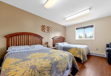 1 ROUTE 204, NORTH WEST BROOK, Newfoundland, Canada A0E2P0, ,0,Commercial,For Sale,ROUTE 204,6277