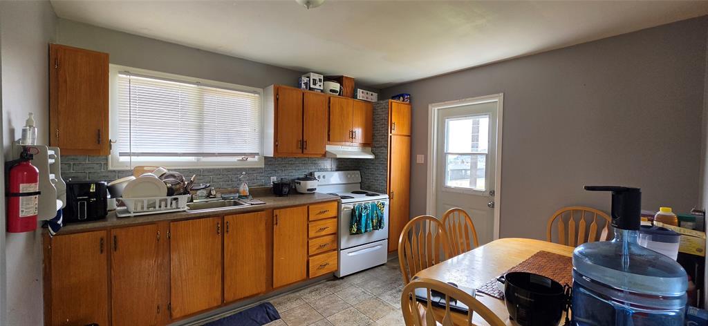 38 FAIRVIEW DRIVE, ST. LAWRENCE, Newfoundland, Canada A0E 2V0, ,1 BathroomBathrooms,Residential,For Sale,FAIRVIEW DRIVE,6279