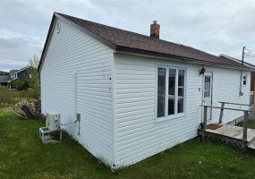 10 NOTRE DAME STREET, ST. LAWRENCE, Newfoundland, Canada A03 2V0, ,1 BathroomBathrooms,Residential,Reduced,NOTRE DAME STREET,6280