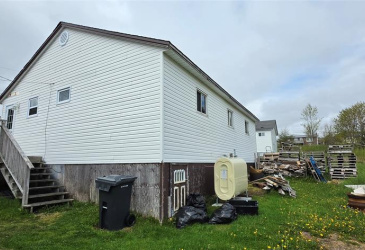 10 NOTRE DAME STREET, ST. LAWRENCE, Newfoundland, Canada A03 2V0, ,1 BathroomBathrooms,Residential,For Sale,NOTRE DAME STREET,6280 10 NOTRE DAME STREET, ST. LAWRENCE, Newfoundland, Canada A03 2V0, ,1 BathroomBathrooms,Residential,For Sale,NOTRE DAME STREET,6280