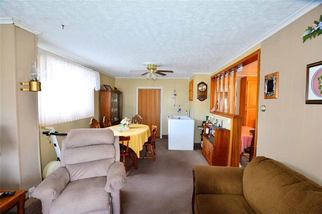 147 CONCEPTION BAY HIGHWAY, BAY ROBERTS, Newfoundland, Canada A0A 1G0, ,2 BathroomsBathrooms,Mixed,For Sale,CONCEPTION BAY HIGHWAY,6306