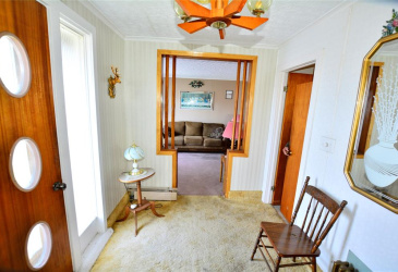 147 CONCEPTION BAY HIGHWAY, BAY ROBERTS, Newfoundland, Canada A0A 1G0, ,2 BathroomsBathrooms,Mixed,For Sale,CONCEPTION BAY HIGHWAY,6306