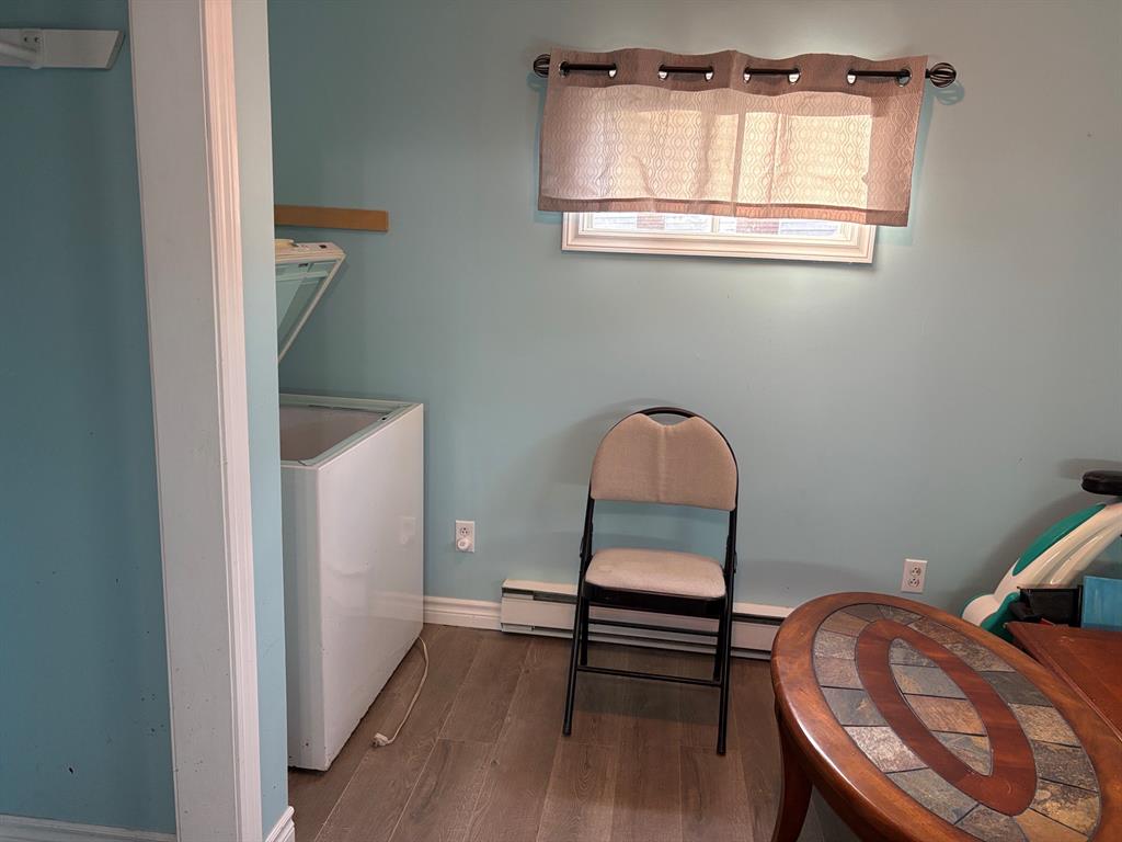 10-12 PINCH ROAD, UPPER ISLAND COVE, Newfoundland, Canada A0A 4E0, ,2 BathroomsBathrooms,Residential,Sale Pending,PINCH ROAD,6309