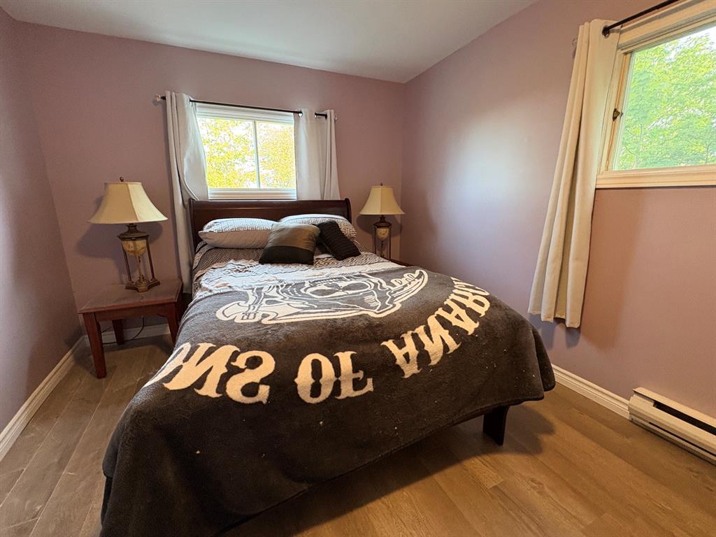 10-12 PINCH ROAD, UPPER ISLAND COVE, Newfoundland, Canada A0A 4E0, ,2 BathroomsBathrooms,Residential,Sale Pending,PINCH ROAD,6309