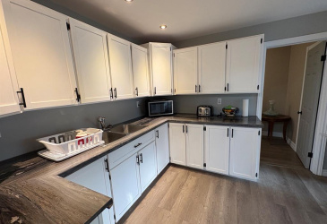 10-12 PINCH ROAD, UPPER ISLAND COVE, Newfoundland, Canada A0A 4E0, ,2 BathroomsBathrooms,Residential,Sale Pending,PINCH ROAD,6309