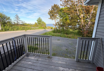 10-12 PINCH ROAD, UPPER ISLAND COVE, Newfoundland, Canada A0A 4E0, ,2 BathroomsBathrooms,Residential,Sale Pending,PINCH ROAD,6309