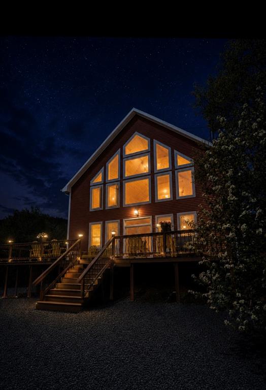 8 BEACH PATH, DEEP BIGHT, Newfoundland, Canada A0E 2A0, ,4 BathroomsBathrooms,Residential,For Sale,BEACH PATH,6310
