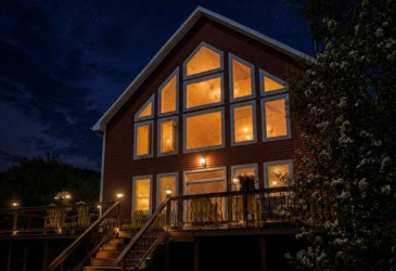 8 BEACH PATH, DEEP BIGHT, Newfoundland, Canada A0E 2A0, ,4 BathroomsBathrooms,Residential,For Sale,BEACH PATH,6310
