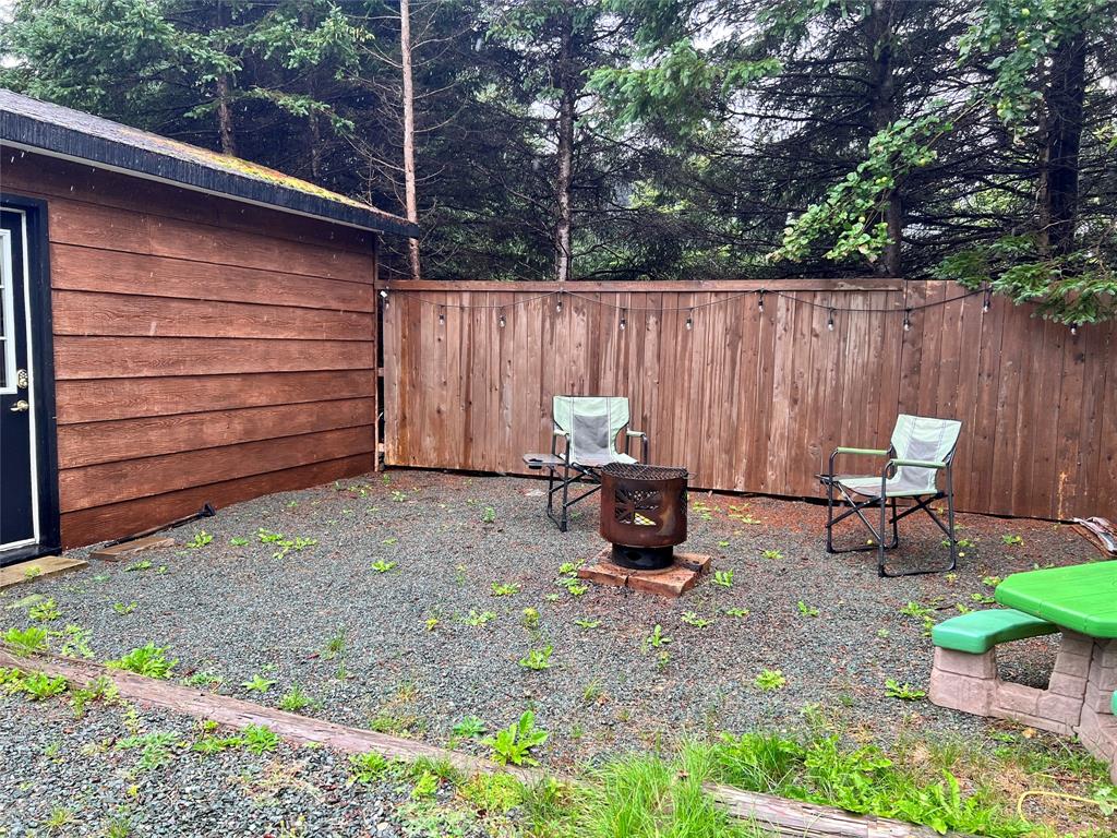 109 CONCEPTION BAY HIGHWAY, CLARKE'S BEACH, Newfoundland, Canada A0A 1W0, ,1 BathroomBathrooms,Mixed,For Sale,CONCEPTION BAY HIGHWAY,6312