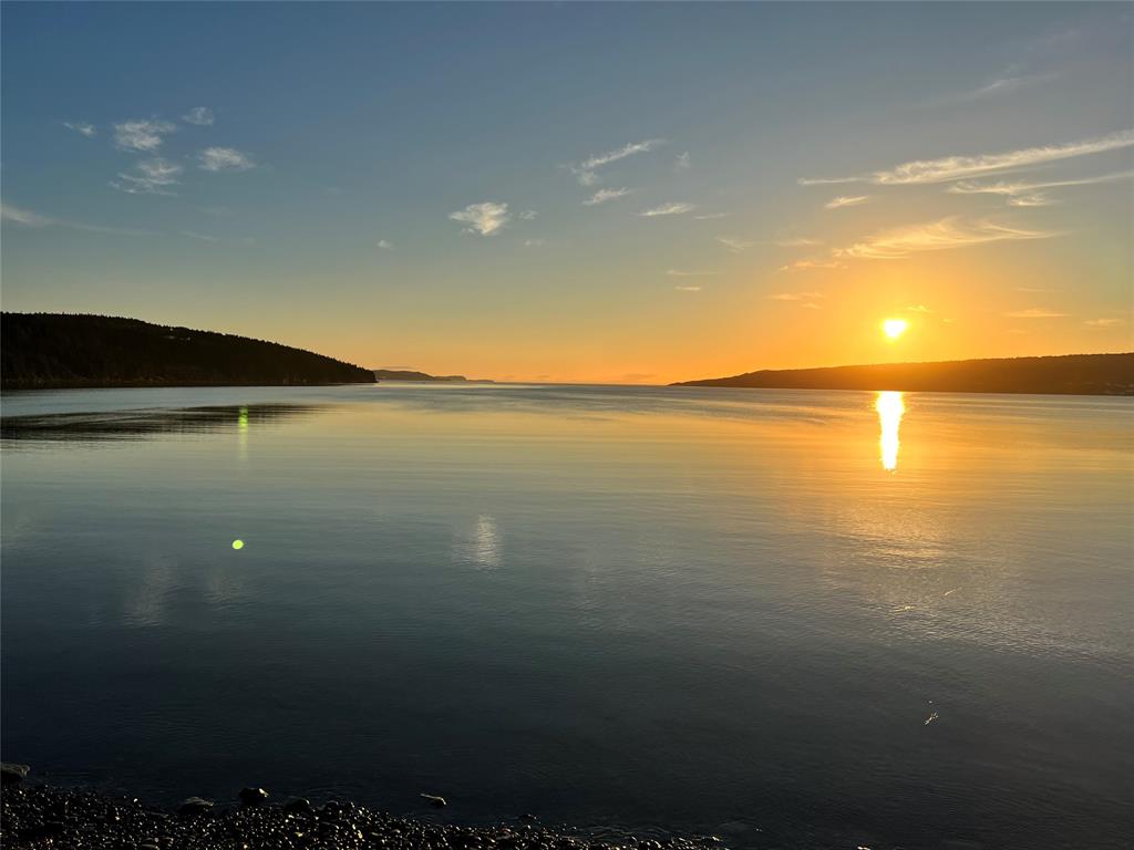 109 CONCEPTION BAY HIGHWAY, CLARKE'S BEACH, Newfoundland, Canada A0A 1W0, ,1 BathroomBathrooms,Mixed,For Sale,CONCEPTION BAY HIGHWAY,6312