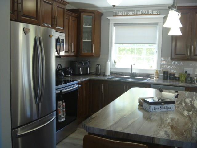 11 DIBERVILLE STREET, CARBONEAR, Newfoundland, Canada A1Y 1A4, ,2 BathroomsBathrooms,Residential,For Sale,DIBERVILLE STREET,6317