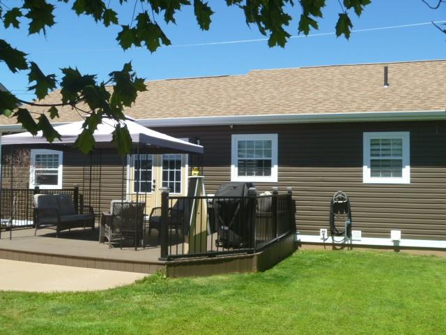 11 DIBERVILLE STREET, CARBONEAR, Newfoundland, Canada A1Y 1A4, ,2 BathroomsBathrooms,Residential,For Sale,DIBERVILLE STREET,6317