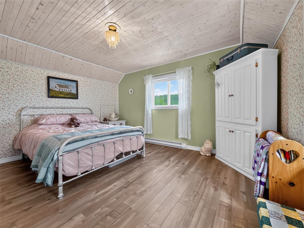 3 ELI IVANY ROAD, PETLEY, Newfoundland, Canada A5A 3A1, ,1 BathroomBathrooms,Residential,For Sale,ELI IVANY ROAD,6323