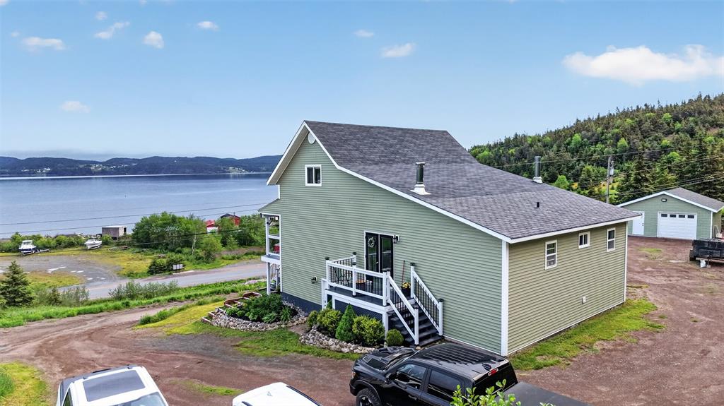 3 ELI IVANY ROAD, PETLEY, Newfoundland, Canada A5A 3A1, ,1 BathroomBathrooms,Residential,For Sale,ELI IVANY ROAD,6323