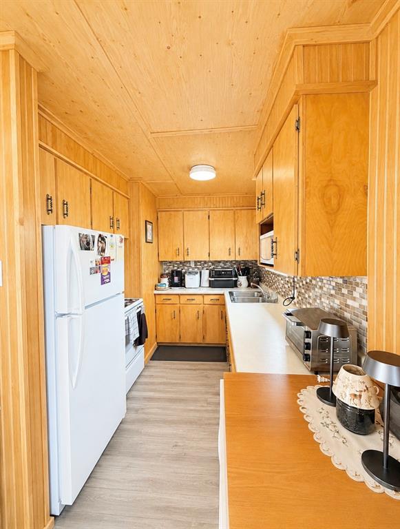 3 MAIN ROAD, TROUTY, Newfoundland, Canada A0L 1T0, ,2 BathroomsBathrooms,Residential,For Sale,MAIN ROAD,6326