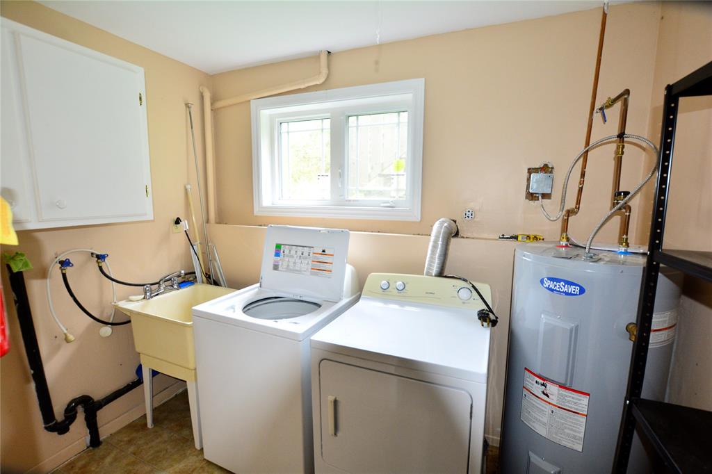 27 WESTERN BAY ROAD, HANT'S HARBOUR, Newfoundland, Canada A0B 1Y0, ,1 BathroomBathrooms,Residential,For Sale,WESTERN BAY ROAD,6327