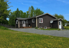 6 HOBBS ROAD, PORT BLANDFORD, Newfoundland, Canada A0C 2G0, ,1 BathroomBathrooms,Residential,For Sale,HOBBS ROAD,6331