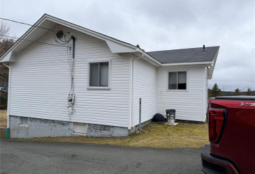 342 CONCEPTION BAY HIGHWAY, AVONDALE, Newfoundland, Canada A0A1B0, ,1 BathroomBathrooms,Residential,For Sale,CONCEPTION BAY HIGHWAY,6332