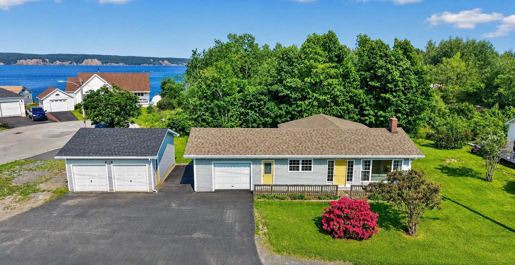 229 MARINE DRIVE, CLARENVILLE, Newfoundland, Canada A5A 1M8, ,1 BathroomBathrooms,Residential,For Sale,MARINE DRIVE,6335