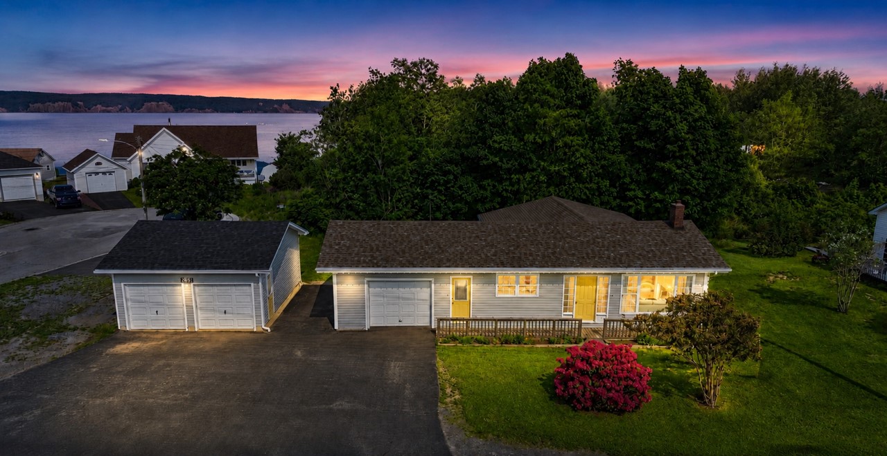 229 MARINE DRIVE, CLARENVILLE, Newfoundland, Canada A5A 1M8, ,1 BathroomBathrooms,Residential,For Sale,MARINE DRIVE,6335
