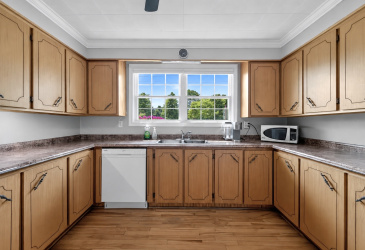 229 MARINE DRIVE, CLARENVILLE, Newfoundland, Canada A5A 1M8, ,1 BathroomBathrooms,Residential,Sale Pending,MARINE DRIVE,6335 229 MARINE DRIVE, CLARENVILLE, Newfoundland, Canada A5A 1M8, ,1 BathroomBathrooms,Residential,Sale Pending,MARINE DRIVE,6335