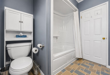 229 MARINE DRIVE, CLARENVILLE, Newfoundland, Canada A5A 1M8, ,1 BathroomBathrooms,Residential,Sale Pending,MARINE DRIVE,6335 229 MARINE DRIVE, CLARENVILLE, Newfoundland, Canada A5A 1M8, ,1 BathroomBathrooms,Residential,Sale Pending,MARINE DRIVE,6335