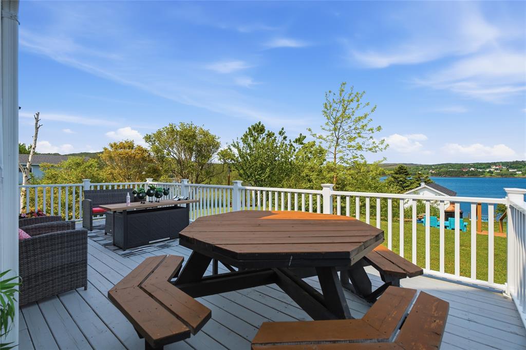 181 MAIN ROAD, LEWIN'S COVE, Newfoundland, Canada A0E 2G0, ,3 BathroomsBathrooms,Residential,Reduced,MAIN ROAD,6336