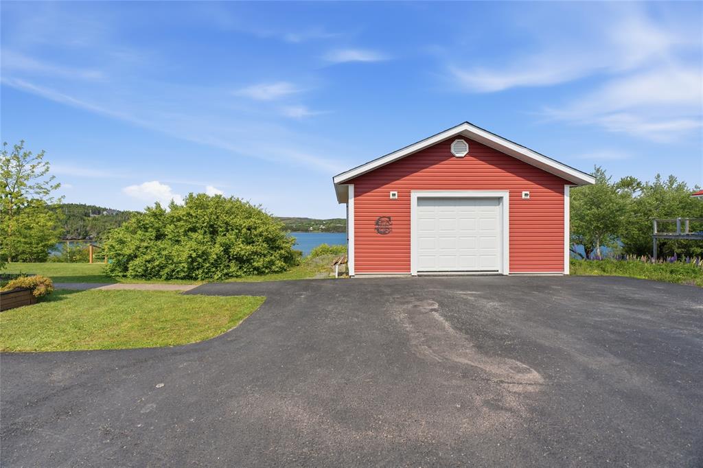 181 MAIN ROAD, LEWIN'S COVE, Newfoundland, Canada A0E 2G0, ,3 BathroomsBathrooms,Residential,Reduced,MAIN ROAD,6336