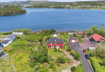 181 MAIN ROAD, LEWIN'S COVE, Newfoundland, Canada A0E 2G0, ,3 BathroomsBathrooms,Residential,Reduced,MAIN ROAD,6336