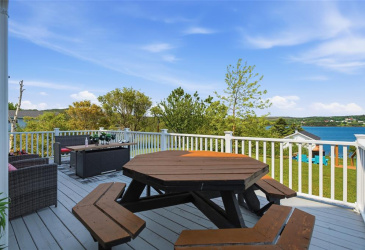 181 MAIN ROAD, LEWIN'S COVE, Newfoundland, Canada A0E 2G0, ,3 BathroomsBathrooms,Residential,Reduced,MAIN ROAD,6336
